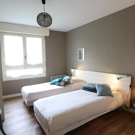 Confort A Avec Wifi, Parking Et Balcon - Fr-1-742-456 * Aurillac