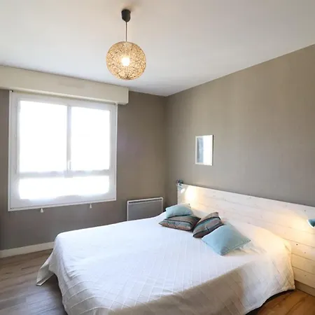 Confort A Avec Wifi, Parking Et Balcon - Fr-1-742-456 Apartament Aurillac